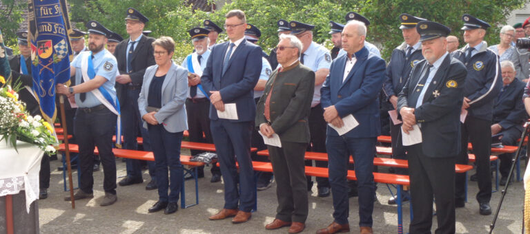 100 Jahre Soldaten Und Kameradschaftsverein Nachrichten Am Ort